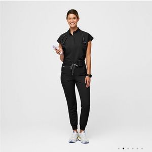 FIGS High Waisted Zamora Jogger Scrub Pants